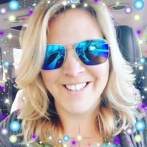 Meet your Posher, Kendra